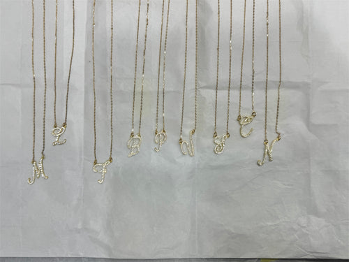 Collana iniziale corsivo argento