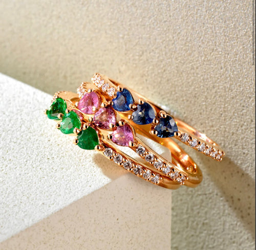 Anello trilogy cuoricini zaffiri rosa e diamanti