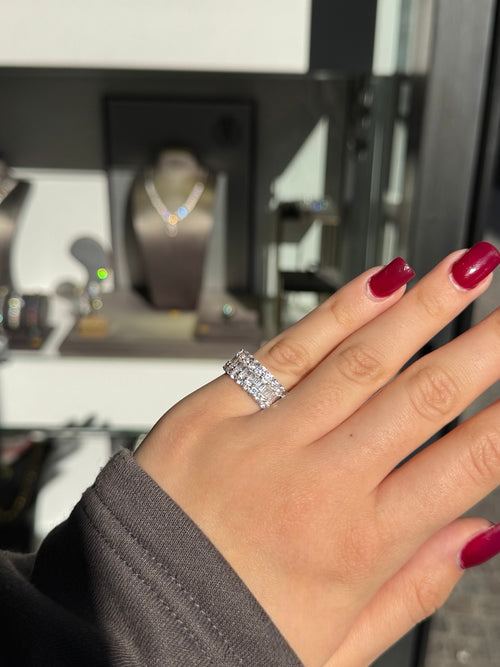 Anello fascia baguette argento