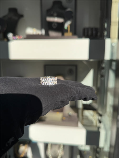 Anello fascia baguette argento