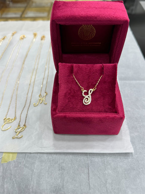 Collana iniziale corsivo argento