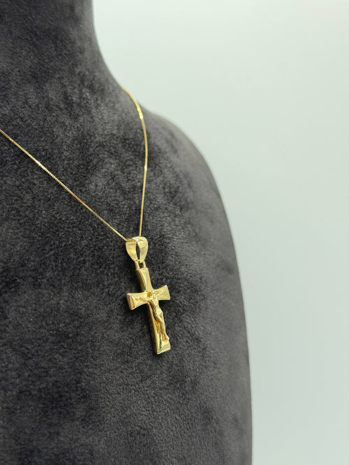 Collana croce scatolata con Cristo oro