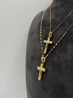 Collana croce scatolata con Cristo bicolore oro