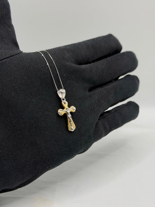 Collana croce scatolata con Cristo bicolore oro