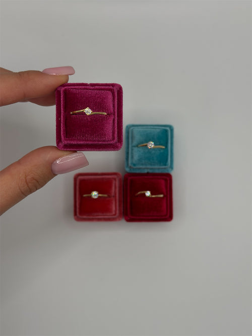 Anelli solitari oro small