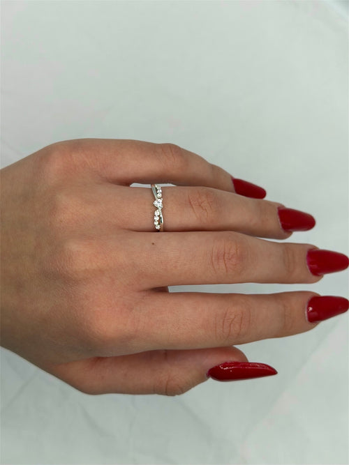 Anello “Cuore Eterno” argento