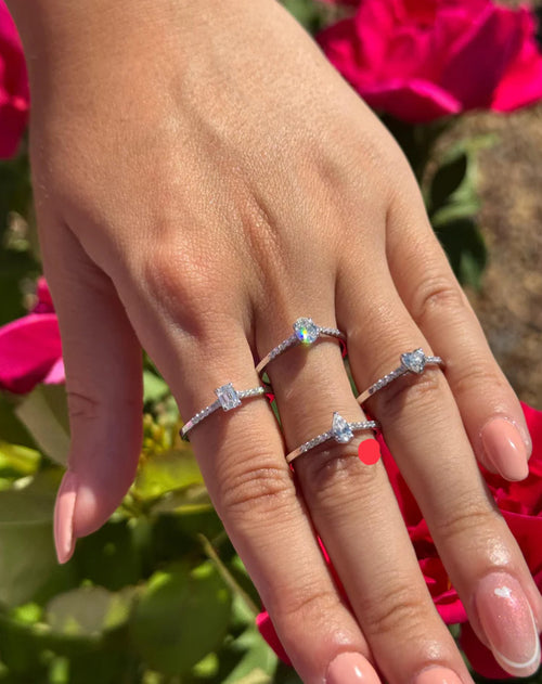 Anello goccia diamanti