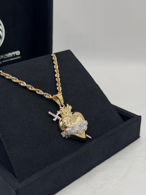 Collana CUORE SACRO SPADA oro