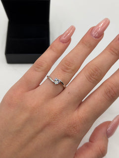 Anello solitario-cuoricino argento
