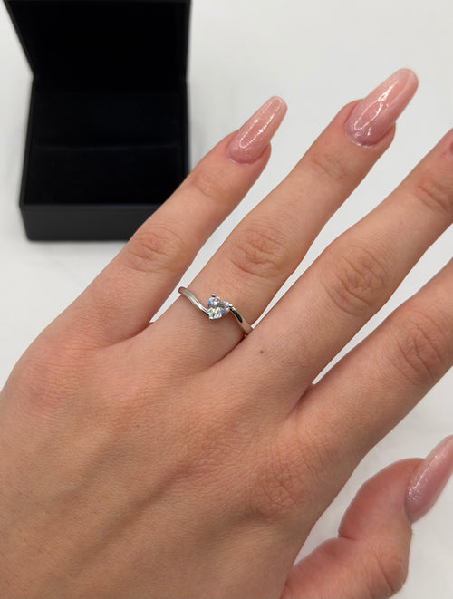 Anello solitario-cuoricino argento