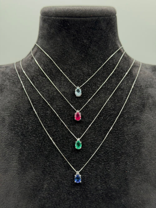 Collana oro 9ct e zaffiro blu