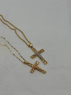 Collana croce con Cristo lavorata oro