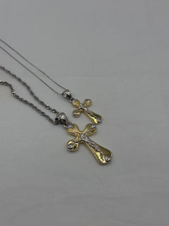 Collana croce scatolata con Cristo bicolore oro