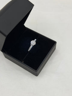 Anello solitario Flowers oro