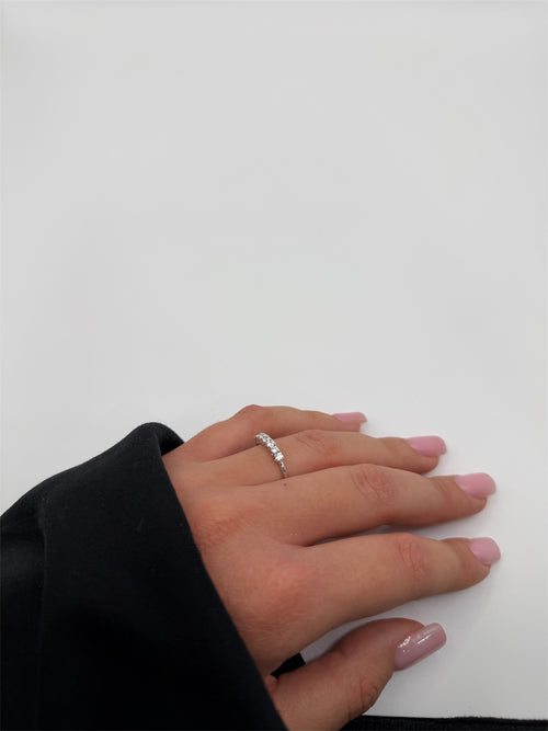 Anello 7 pietre classic oro